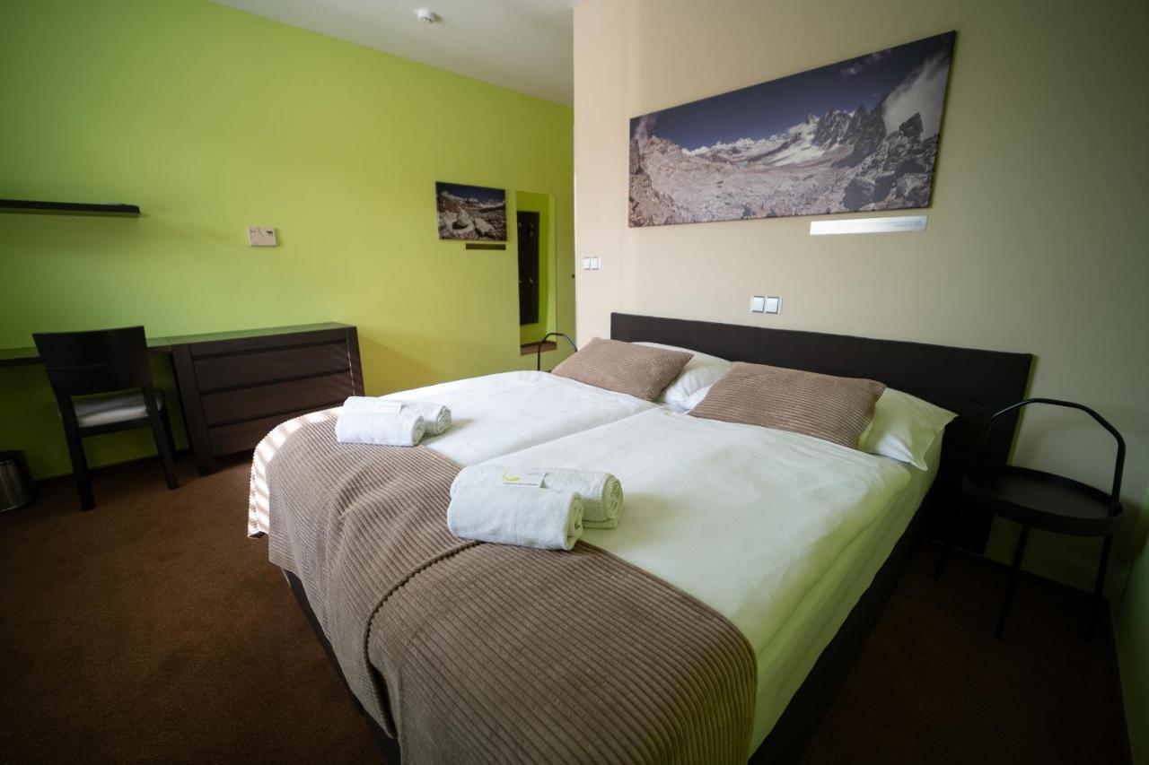 Garni Hotel สวิตาวี ภายนอก รูปภาพ